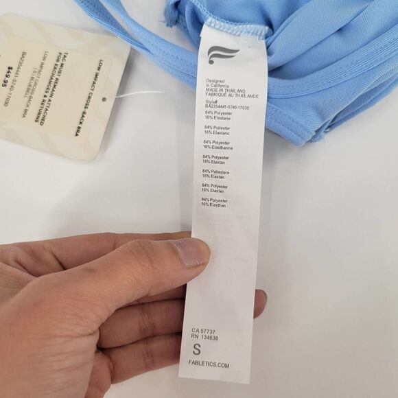 NWT Fabletics Low Impact Cross-Back Bra Bluebell Small - Picture 6 of 7